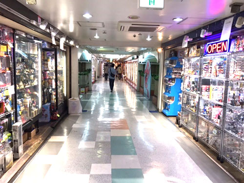 ザ コーナー 中野ブロードウェイ